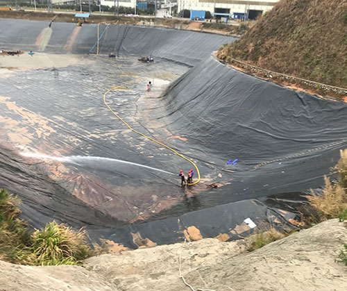 九原废水池清理